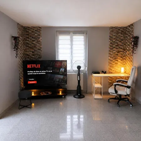 Villa Prestige, Jardin Privé, Parkings Sécurisés, Jacuzzi En Option