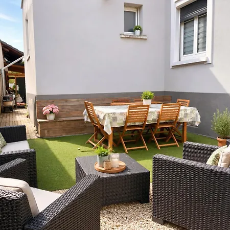 Prestige, Jardin Privé, Parkings Sécurisés, Jacuzzi En Option Villa Hombourg (Haut-Rhin)